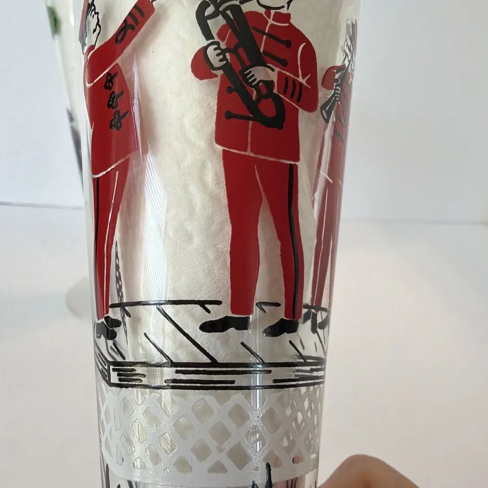 Vintage Stemmed Beer Pilsner Glasses Pair Musicians Band Retro MCM Barware Pub